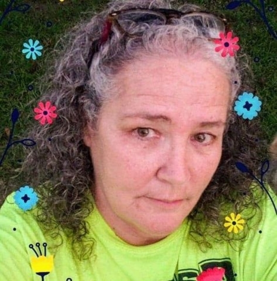 Meet your Posher, Pam - Picture 1 of 1